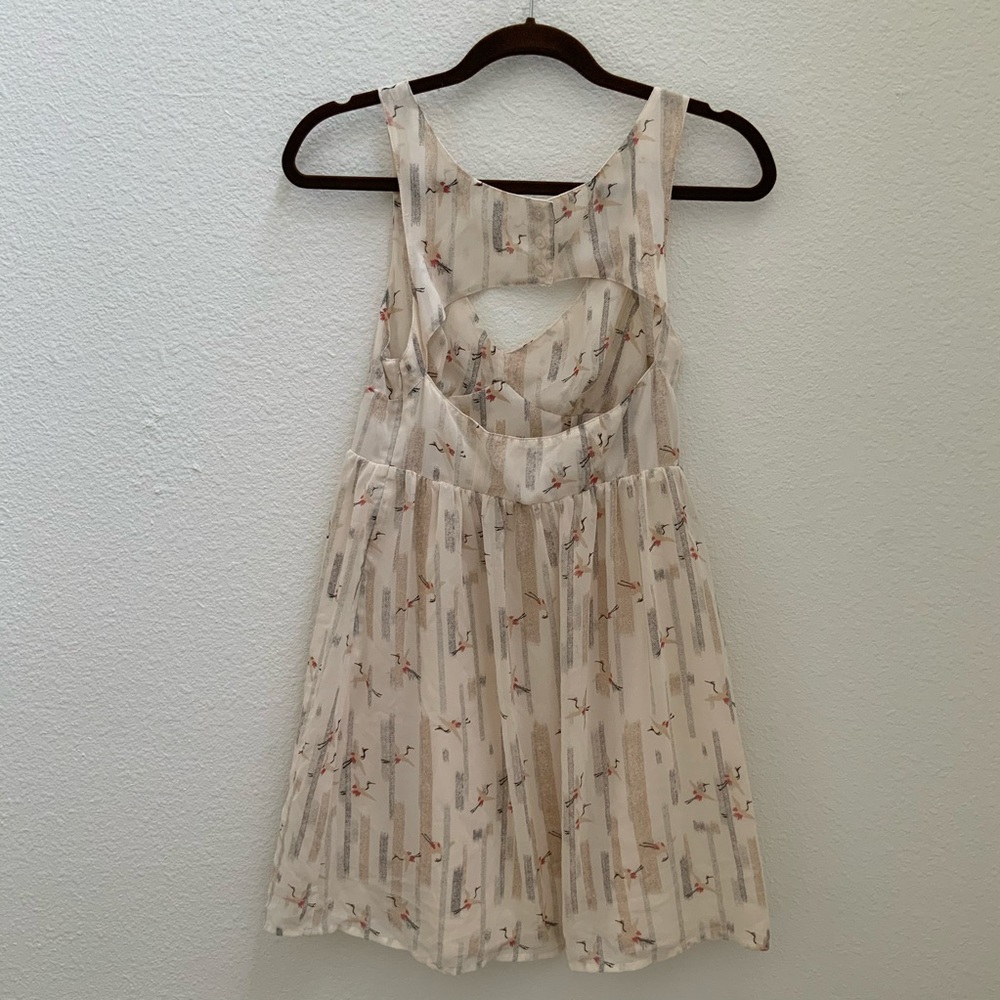Silence + Noise Sweetheart crane flowy cream color dress size S - Picture 4 of 8